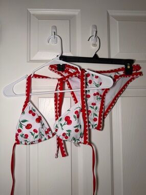SHEIN White & Red Cherry Print Bikini Set